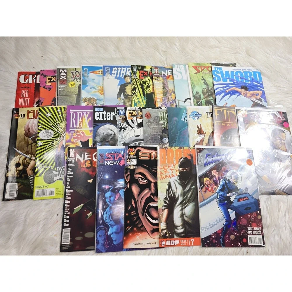 Indie Comics - 25 Comic Books! BIG NAMES Assortment Comics Great Condition! B11